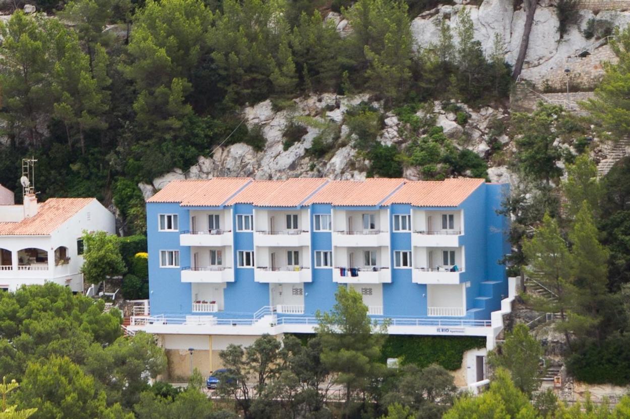 Apartamentos El Rio Cala Galdana  Exteriér fotografie
